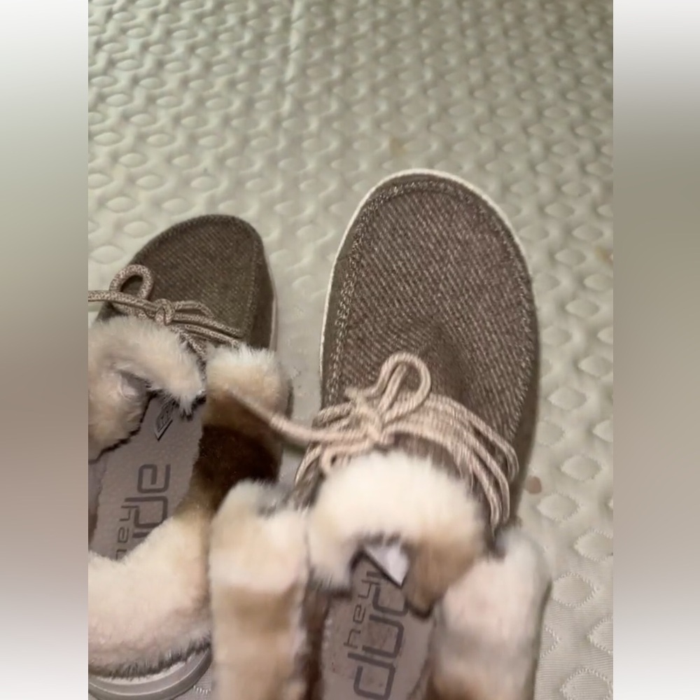 Hey Dude Wendy Cozy Slip On
